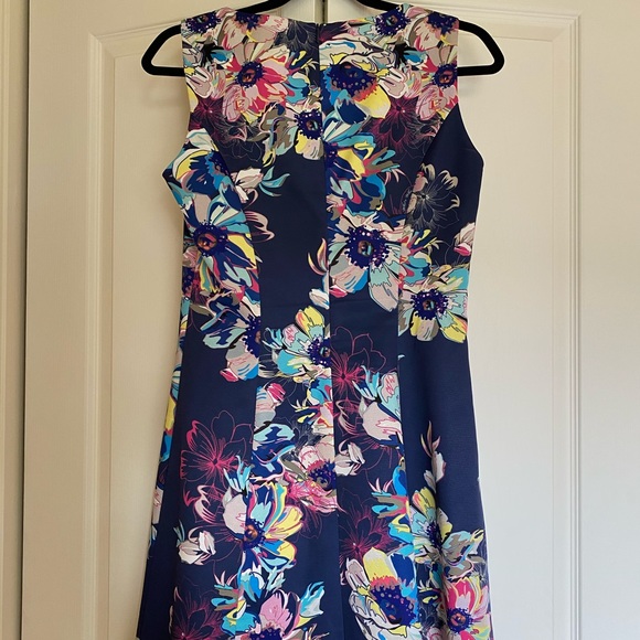 Who’s Who Floral dress! Made in Italy. - Picture 2 of 3